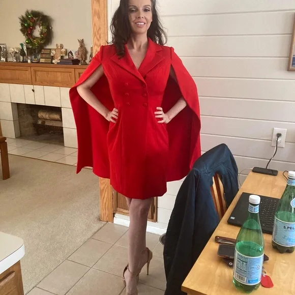 Red pageant interview suit - Picture 2 of 2